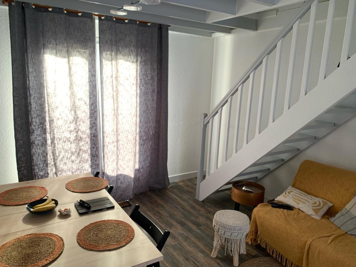 פורנישי Villa En Bord De Mer מראה חיצוני תמונה